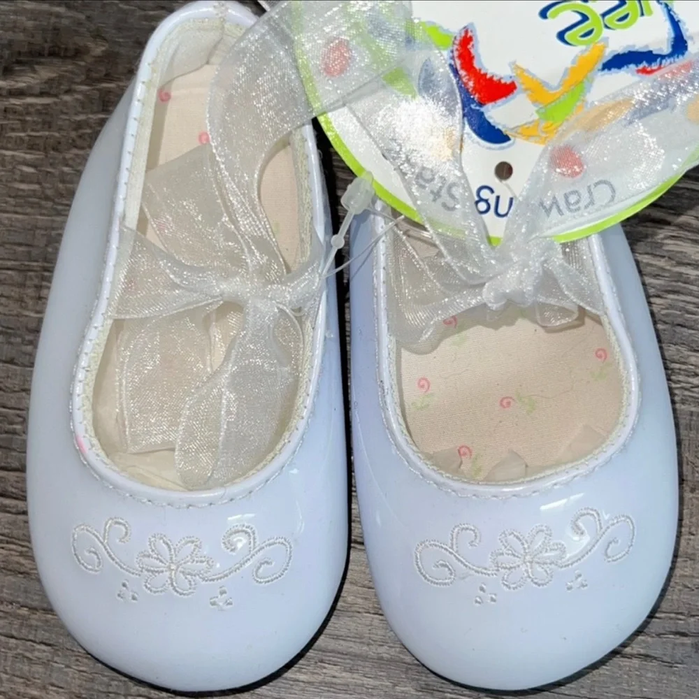 New Baby Girl Size 2 White Ballet Slipper Crib Shoes
